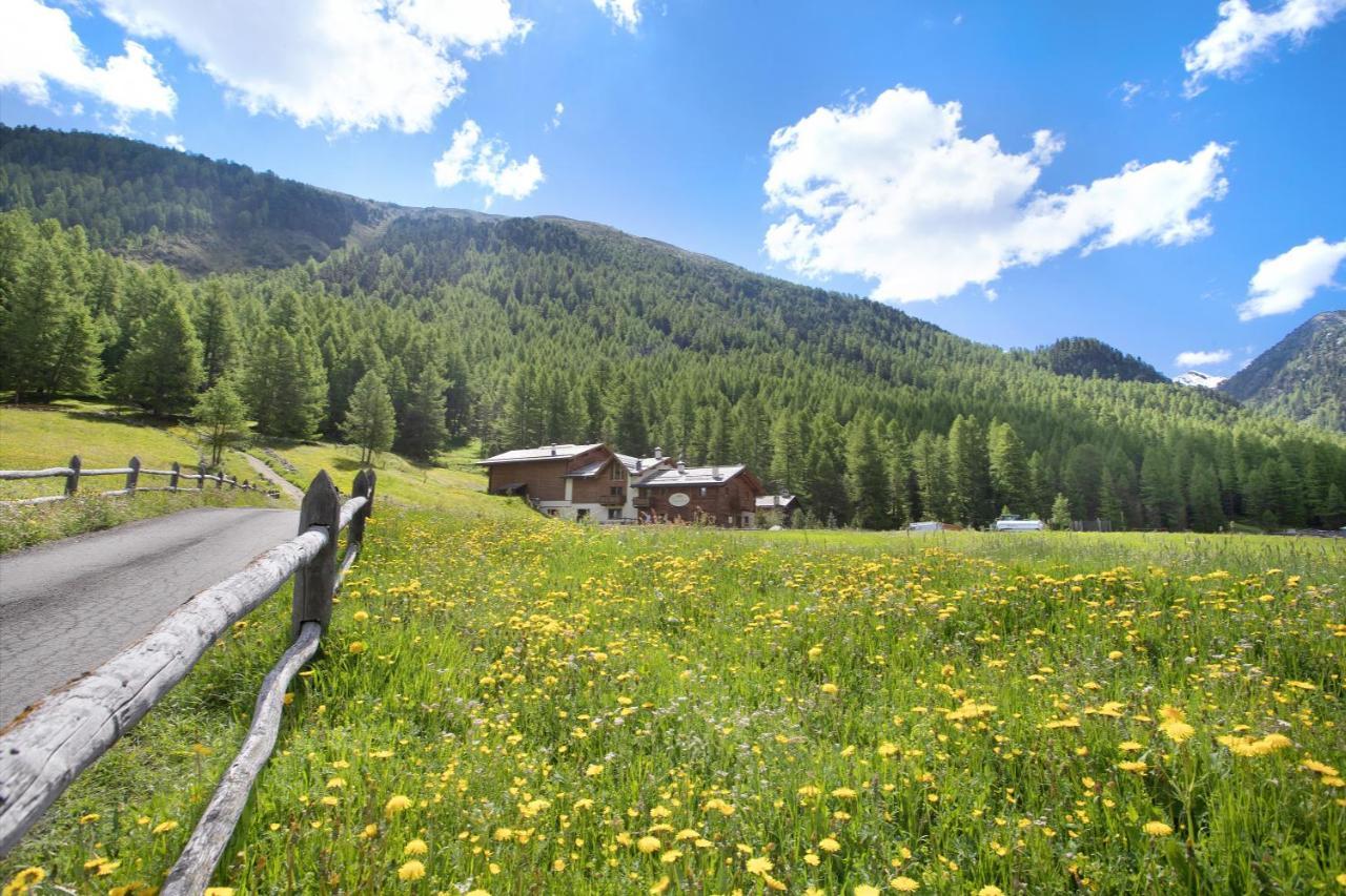 Ferienwohnung Agriturismo Bosco D'Oro 1 Livigno Exterior foto